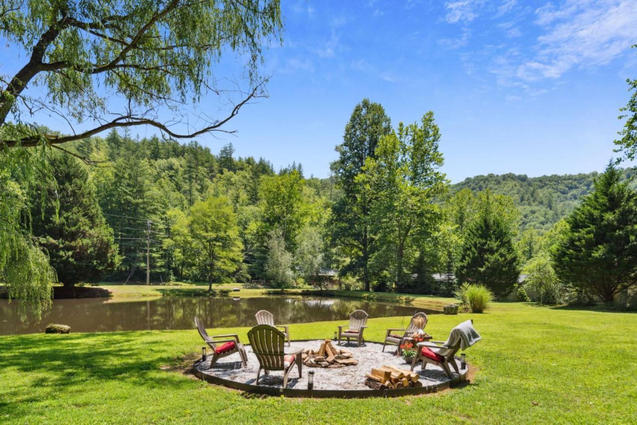 Villa Twin Ponds Retreats retreat à Whittier Extérieur photo